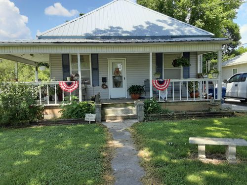 117 N Main St Street, Greenfield, MO, 65661 | Card Image