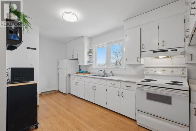 28 Ellen Drive, House other with 2 bedrooms, 2 bathrooms and null parking in Dartmouth NS | Image 7