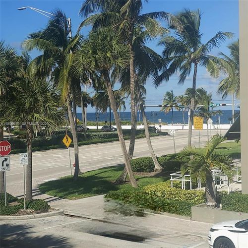 3116-3114 E Sunrise Blvd, Fort Lauderdale, FL, 33304-3314 | Card Image