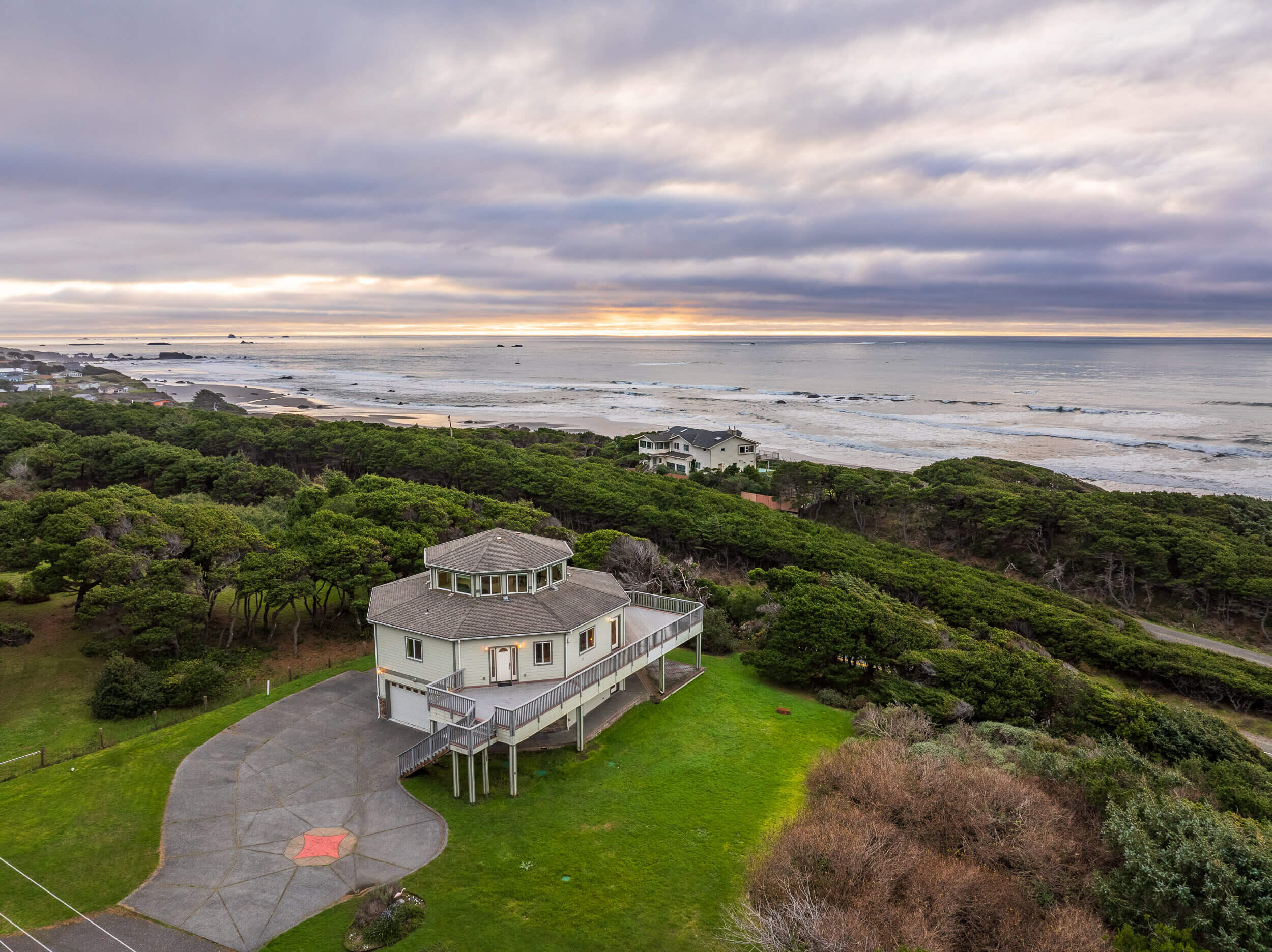 Ophir Rd, Gold Beach, OR 97444