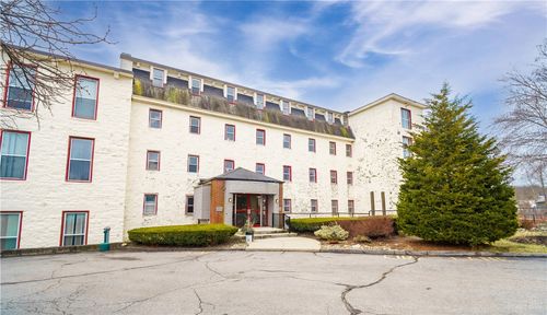 410-494 Woonasquatucket Ave, North Providence, RI, 02911-1667 | Card Image