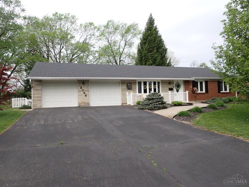 2726 Tihart Way, Beavercreek, OH, 45430-1944 | Card Image