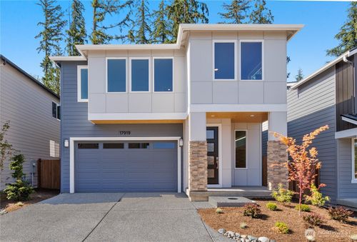17919 Sunset Road, Bothell, WA, 98012 | Card Image