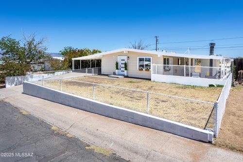 1025 W 1st Ave, San Manuel, AZ, 85631-1206 | Card Image