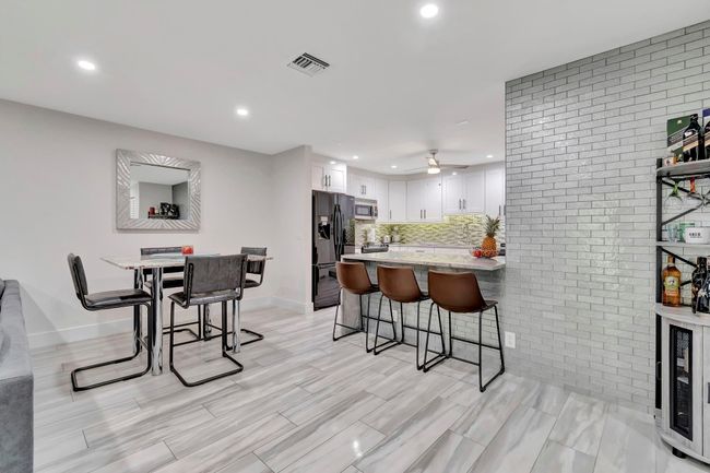 25-B - 8051 Ambach Way, Home with 2 bedrooms, 2 bathrooms and null parking in Hypoluxo FL | Image 15
