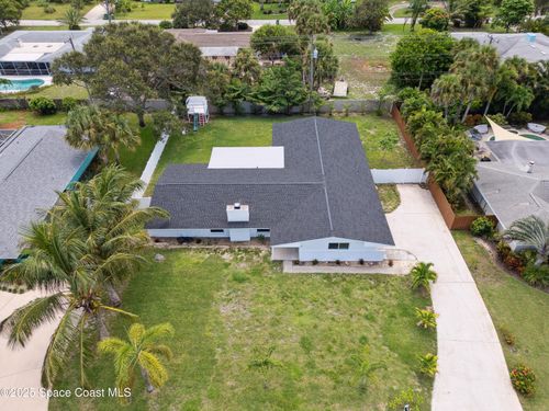 311 12th Ter, Indialantic, FL, 32903-4313 | Card Image