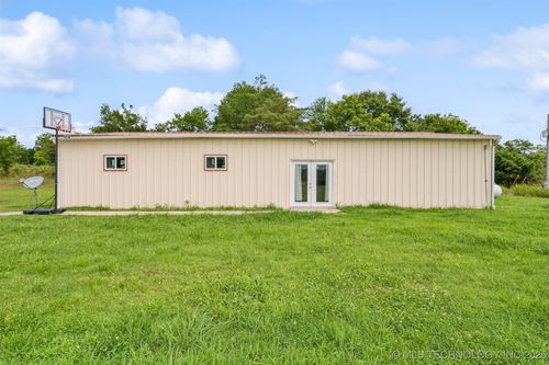 19471 E 335 Rd, Chelsea, OK, 74016-4038 | Card Image