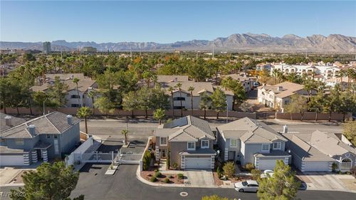 121 Golf Range St, Las Vegas, NV, 89145-3966 | Card Image