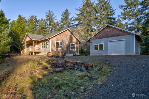 33310 Douglas Drive, Oysterville, WA, 98641 | Card Image