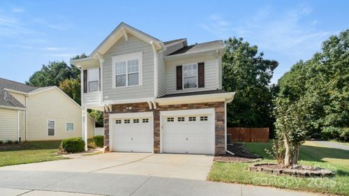695 Goldflower Dr, Rock Hill, SC, 29732-7903 | Card Image