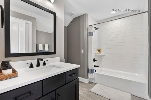 205 Eisley, Marysville, OH, 43040-3530 | Card Image