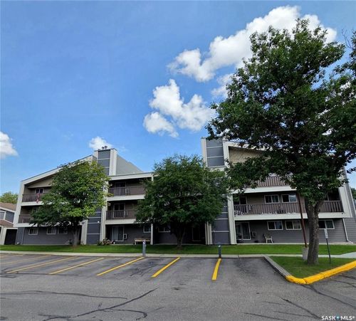 1724-425 115th St E, Saskatoon, SK, S7N2E5 | Card Image