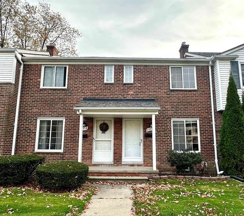 23312 Edsel Ford Court, St. Clair Shores, MI, 48080 | Card Image