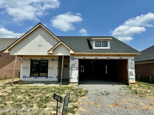 8226 Cedar Crest Ln, Louisville, KY, 40291-5372 | Card Image
