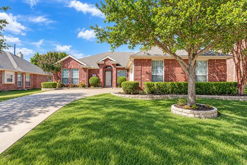 2309 Trickling Creek Dr, Garland, TX, 75041-2175 | Card Image