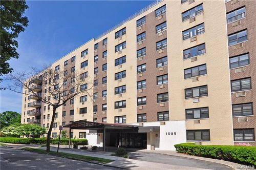 307-1085 Warburton Ave, Yonkers, NY, 10701-1015 | Card Image