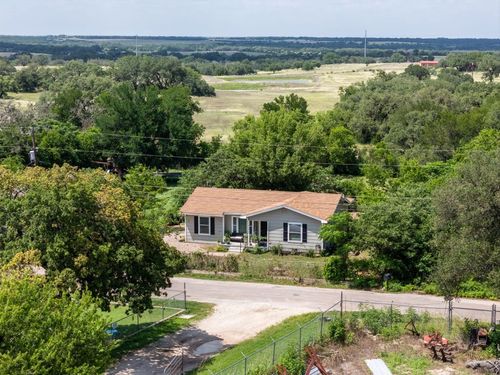 415 Brooks Mill Rd, Bertram, TX, 78605-4305 | Card Image