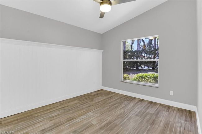 101 - 1660 Royal Cir, Condo with 3 bedrooms, 2 bathrooms and 2 parking in NAPLES FL | Image 23