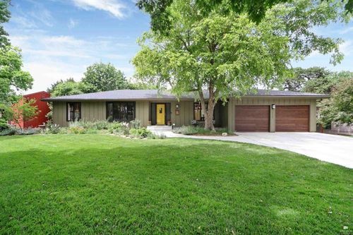2920 Hickory Court, Manhattan, KS, 66503 | Card Image