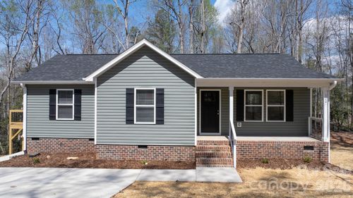 102 Kitchings Dr, Valdese, NC, 28690 | Card Image