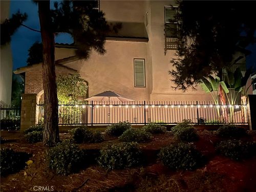 11 Tall Oak, Irvine, CA, 92603-4209 | Card Image