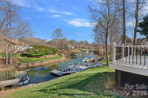 2474 Green Point Ln, Denver, NC, 28037-9430 | Card Image