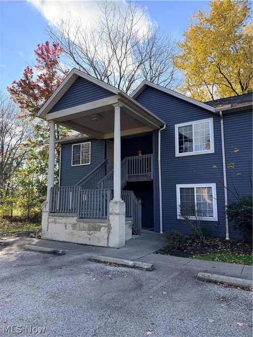 201-1898 Springfield Lake Blvd, Akron, OH, 44312-3080 | Card Image