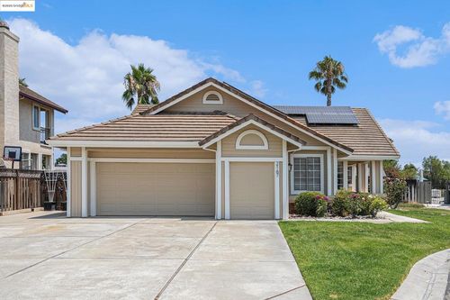 2167 Saint Andrews Ct, Discovery Bay, CA, 94505-9500 | Card Image