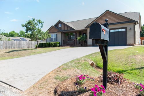 127 Woodglen Dr, Clayton, NC, 27527-5098 | Card Image