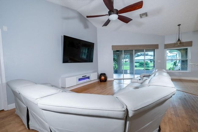 4702 Duffer Loop, House other with 3 bedrooms, 3 bathrooms and null parking in SEBRING FL | Image 20
