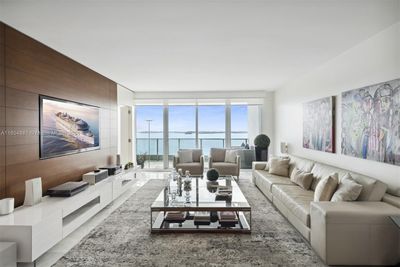 1907 - 1331 Brickell Bay Dr, Condo with 3 bedrooms, 3 bathrooms and null parking in Miami FL | Image 1