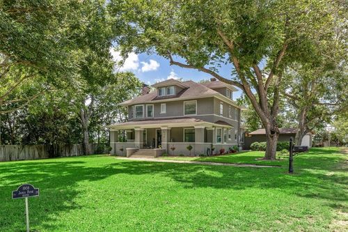 1004 Mitchell St, Gonzales, TX, 78629-4633 | Card Image
