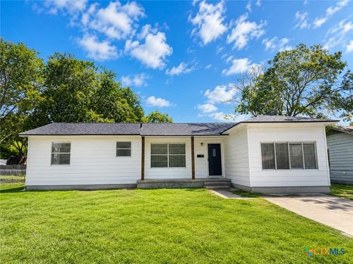 1100 Estes Dr, Killeen, TX, 76541-8705 | Card Image