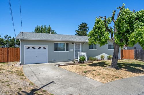 603 Rosina Ct, Petaluma, CA, 94954-3435 | Card Image