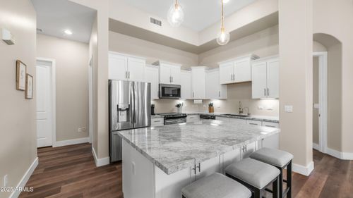 108-15550 S 5th Ave, Phoenix, AZ, 85045-0490 | Card Image