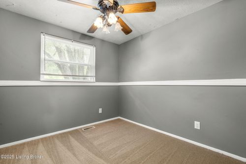 3619 Endeavor Way, Louisville, KY, 40219-4249 | Card Image