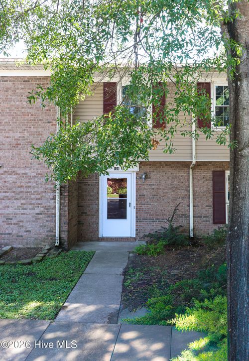 108 King George Ct, Jacksonville, NC, 28546-7235 | Card Image