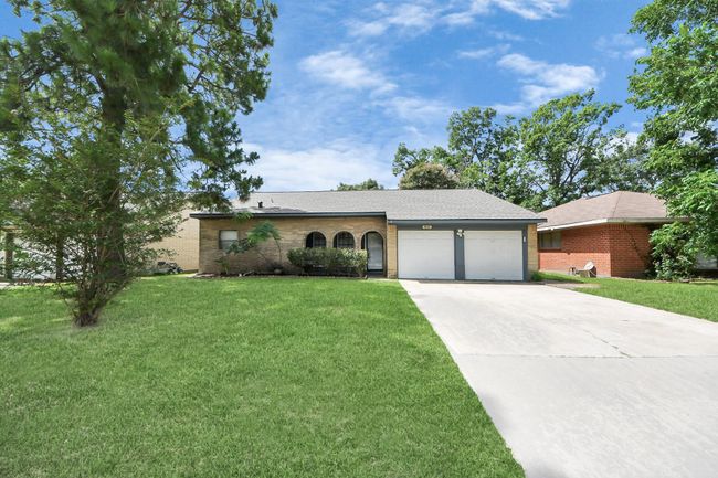 1833 El Mar Ln, House other with 3 bedrooms, 2 bathrooms and 2 parking in Seabrook TX | Image 39