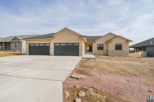 1612 N Notley Ct Court, Sioux Falls, SD, 57110 | Card Image