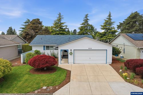 401 S Cascade Dr, Woodburn, OR, 97071 | Card Image