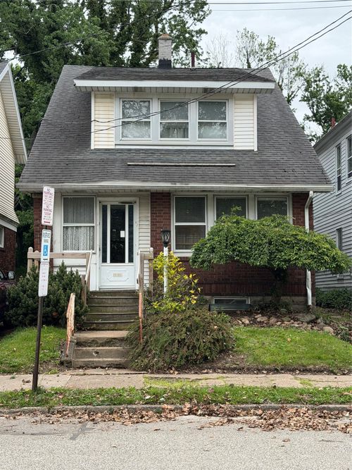 1151 W 24th St, Erie, PA, 16502-2318 | Card Image