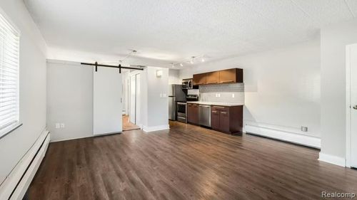 unit-102-1050 N Adams Rd, Birmingham, MI, 48009-5654 | Card Image