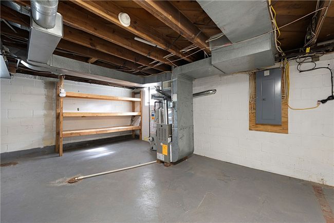 200 Amp Electric. Hot water tank installed June 2024. Furnace installed March 2025. | Image 33