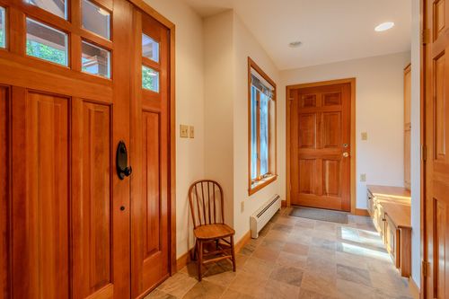 80 Bear Ridge Rd, Ludlow, VT, 05149-8800 | Card Image