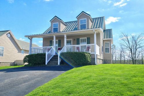 18 Cumberland Cir, Iuka, MS, 38852-6451 | Card Image