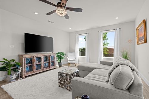 2415 Beverly Dr, Granbury, TX, 76048-6473 | Card Image