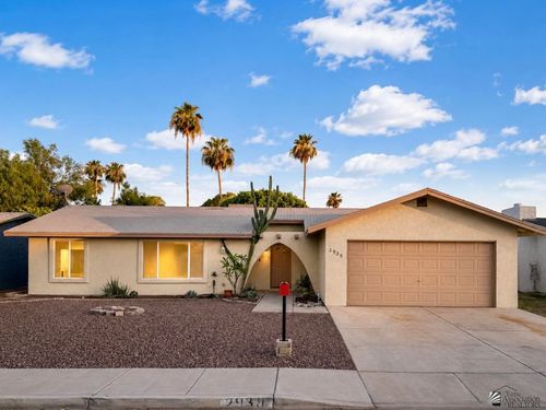 2939 W 21st Ln, Yuma, AZ, 85364-6012 | Card Image
