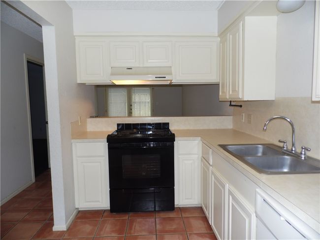 APT-33 - 13656 Teague Ln, Townhouse with 2 bedrooms, 2 bathrooms and 2 parking in Corpus Christi TX | Image 13