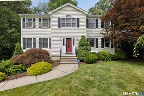 47 Autumn Ridge Rd, Shelton, CT, 06484-3630 | Card Image