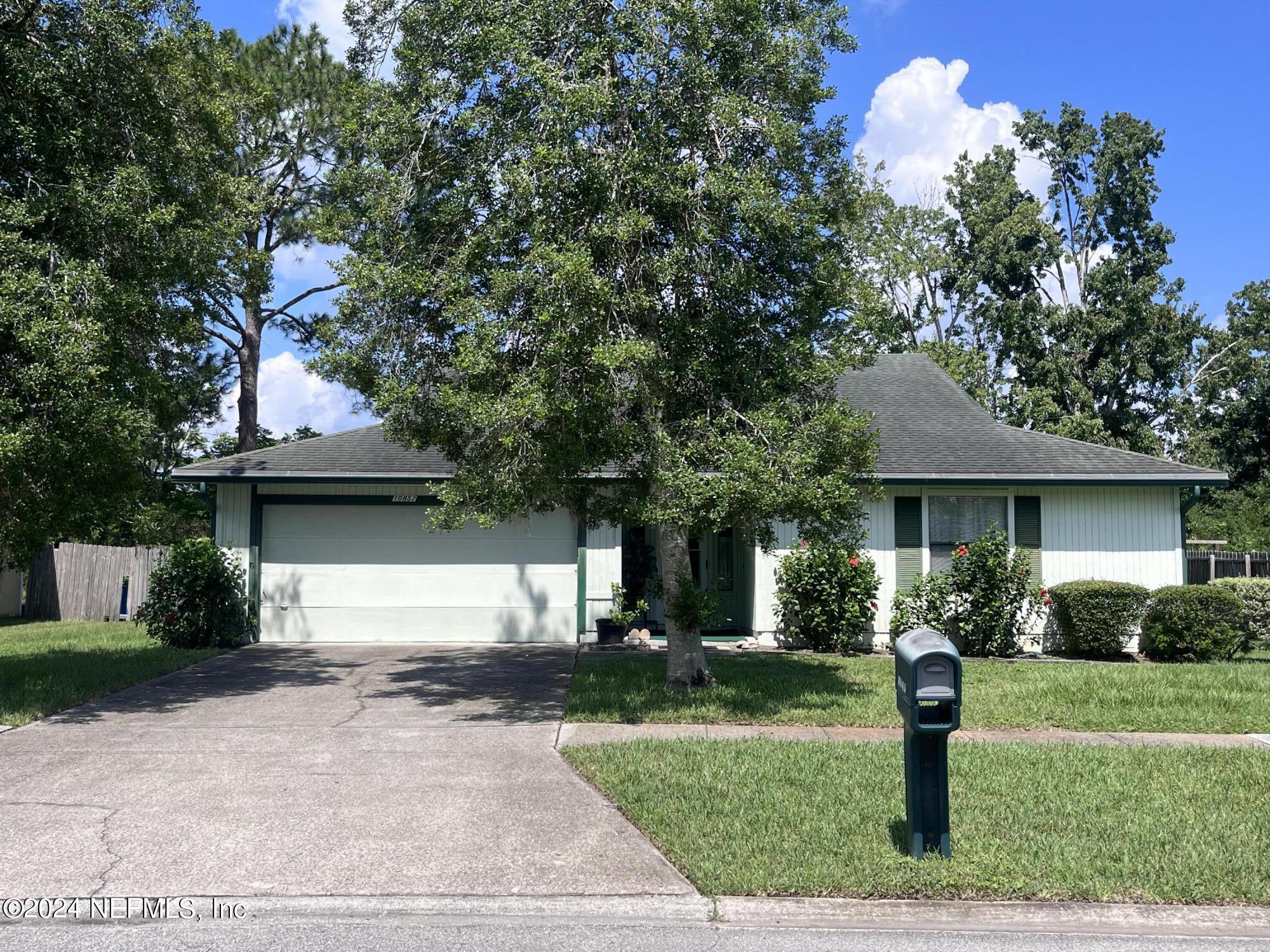 Trestle Ct, Jacksonville, FL 32257